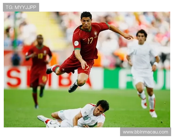 赛场鏖战中逆境崛起以队魂为旗凝聚力量书写荣耀篇章